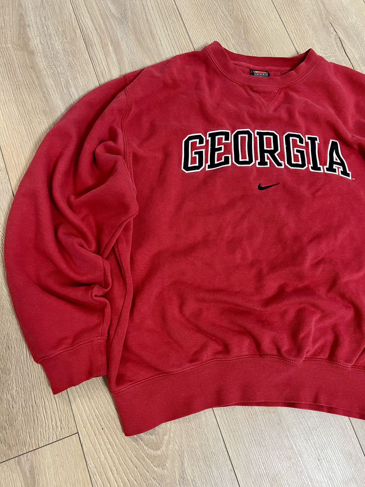 Nike Nike crewneck Georgia unversity rare Size US M / EU 48-50 / 2 - 2 Thumbnail