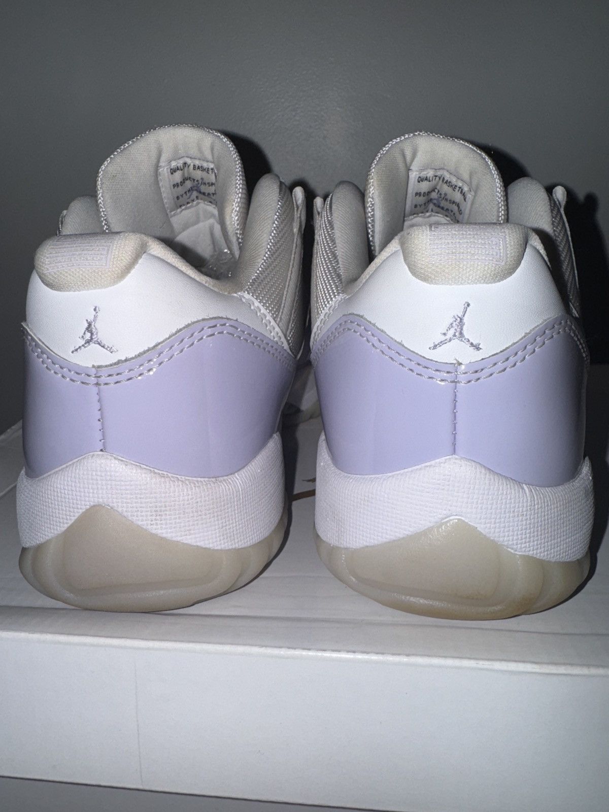Jordan Brand Jordan 11 Pure Violet Size US 9 / IT 39 - 7 Thumbnail