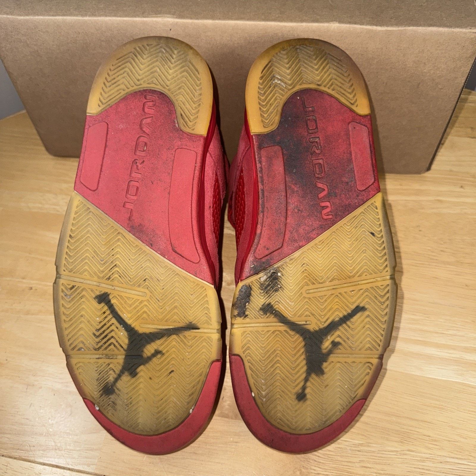 Jordan Brand Size 9.5 - Air Jordan 5 Retro Red Suede Pre-Owned No Box Size US 9.5 / EU 42-43 - 6 Thumbnail