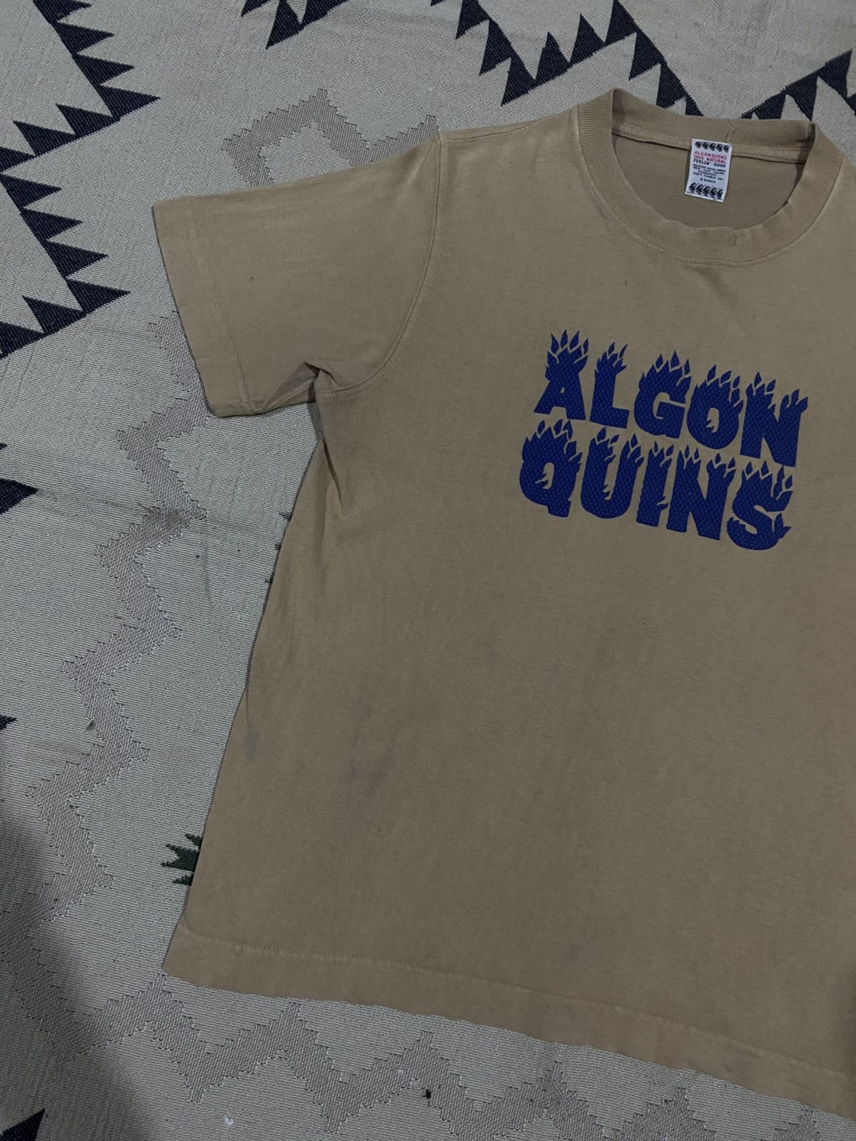 If Six Was Nine 2000s ALGONQUINS “GONNA TAKE CONTROL” SEXY GIRL GRAPHIC RARE Size US XS / EU 42 / 0 - 4 Thumbnail
