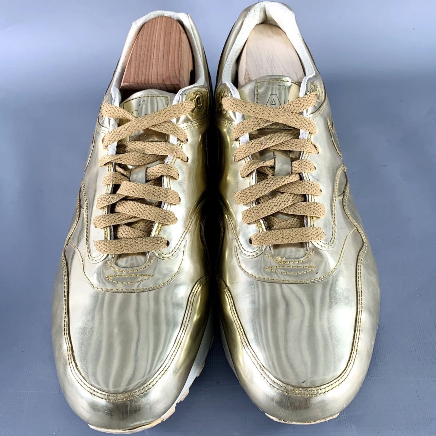 Nike NIKE Sneakers Womens Gold 30th Anniversary Size Metallic Low Top Size XL / US 12-14 / IT 48-50 - 4 Thumbnail