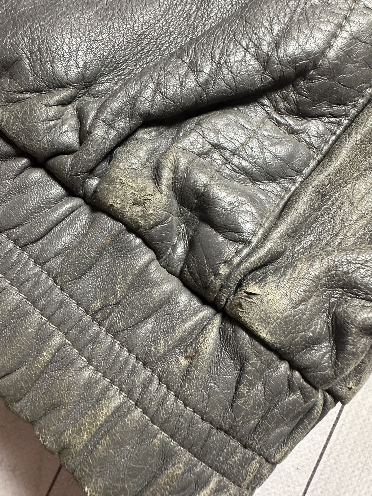 Vintage Vintage Leather Jacket size L grey rare retro Size US L / EU 52-54 / 3 - 9 Thumbnail