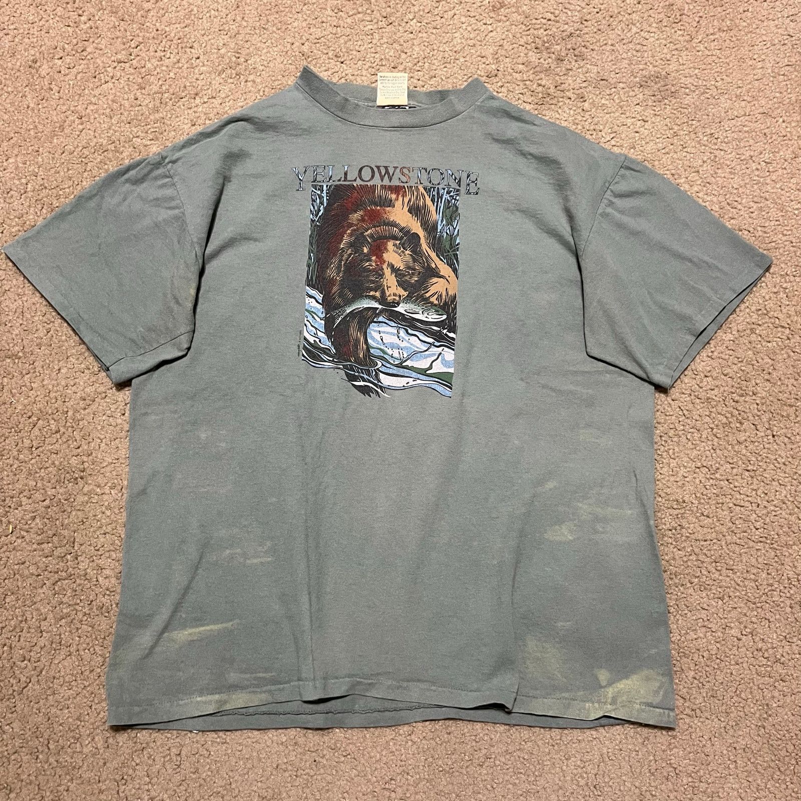 Other Vintage Yellowstone Grizzly Bear Graphic Tee Shirt Large Size US L / EU 52-54 / 3 - 1 Thumbnail