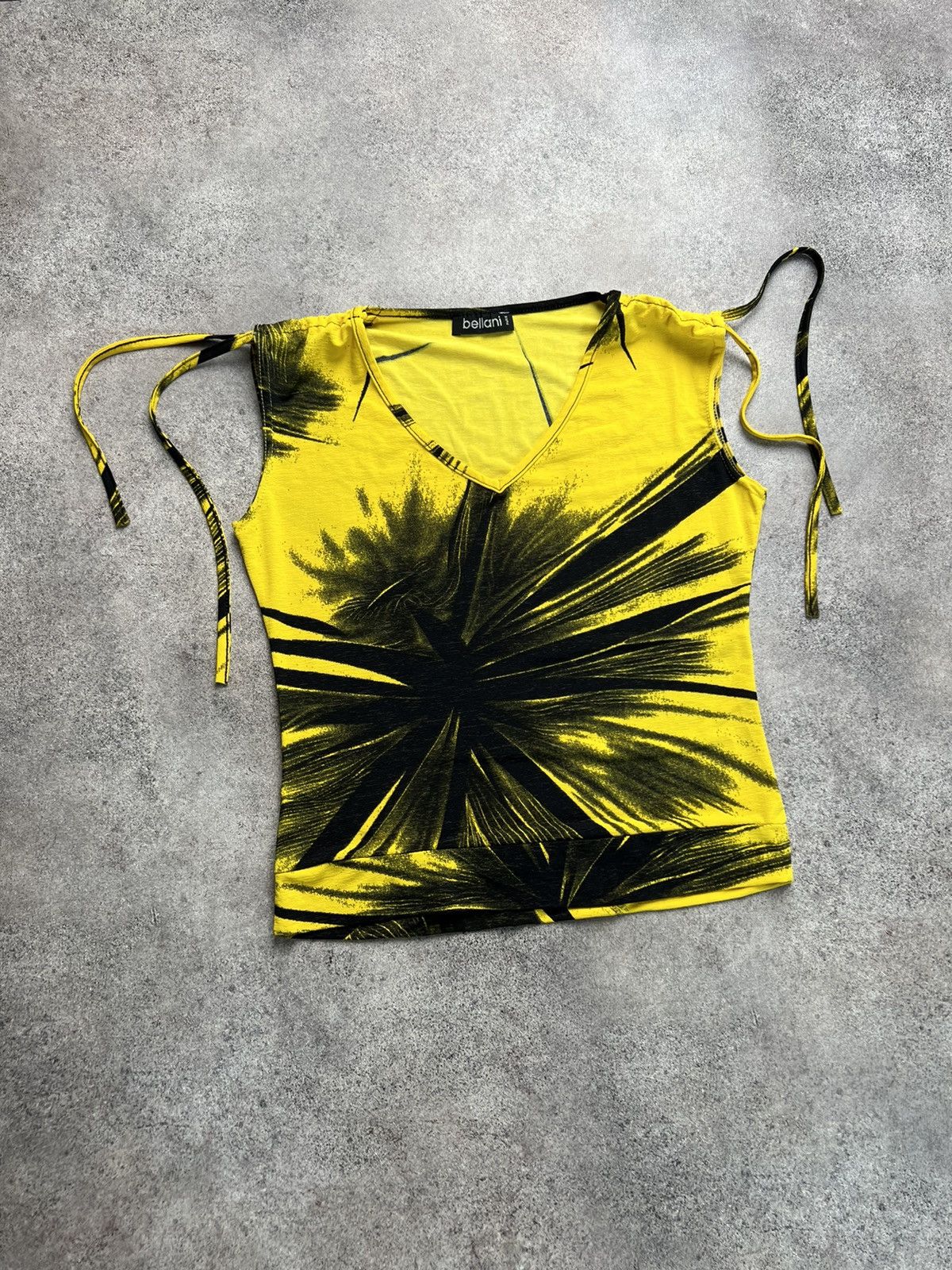 20471120 × Vintage Vintage abstract elastic tank top Size S / US 4 / IT 40 - 2 Thumbnail