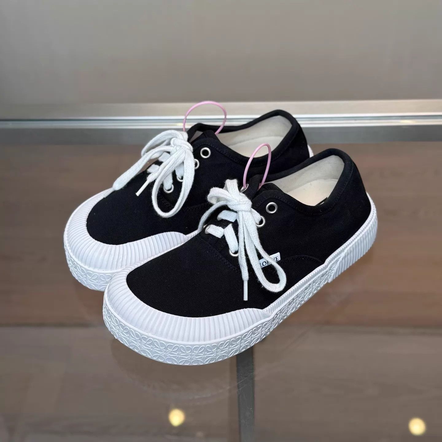 Loewe LOEWE Terra Vulca Chunky Panda 36 Size US 5.5 / IT 35.5 - 1 Thumbnail