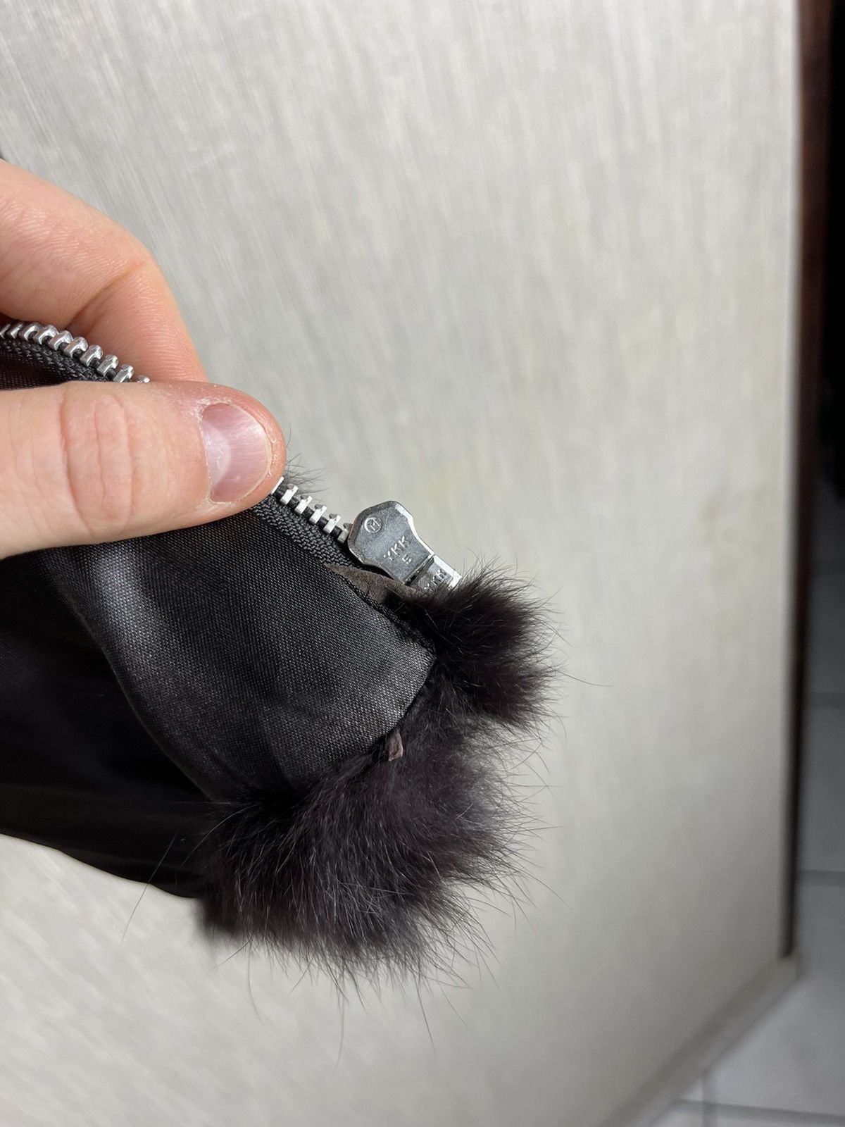 If Six Was Nine × Japanese Brand × Vintage Vintage real fur sweater cardigan zip knit hoodie sweatshirt Size L / US 10 / IT 46 - 16 Thumbnail