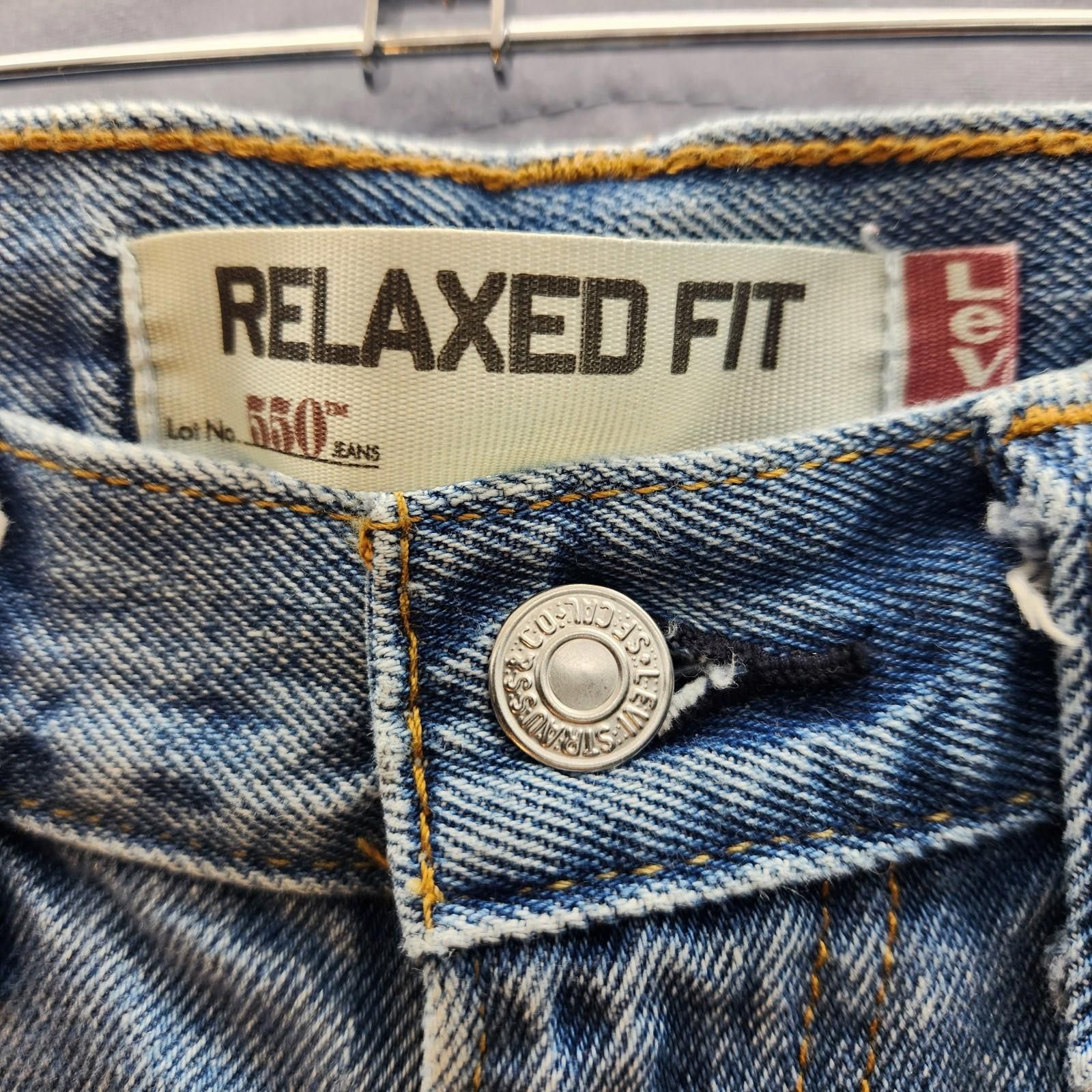 Levi's Levis 550 Relaxed Fit Light Wash Jeans 32x30 Blank Tab Size US 32 / EU 48 - 4 Thumbnail