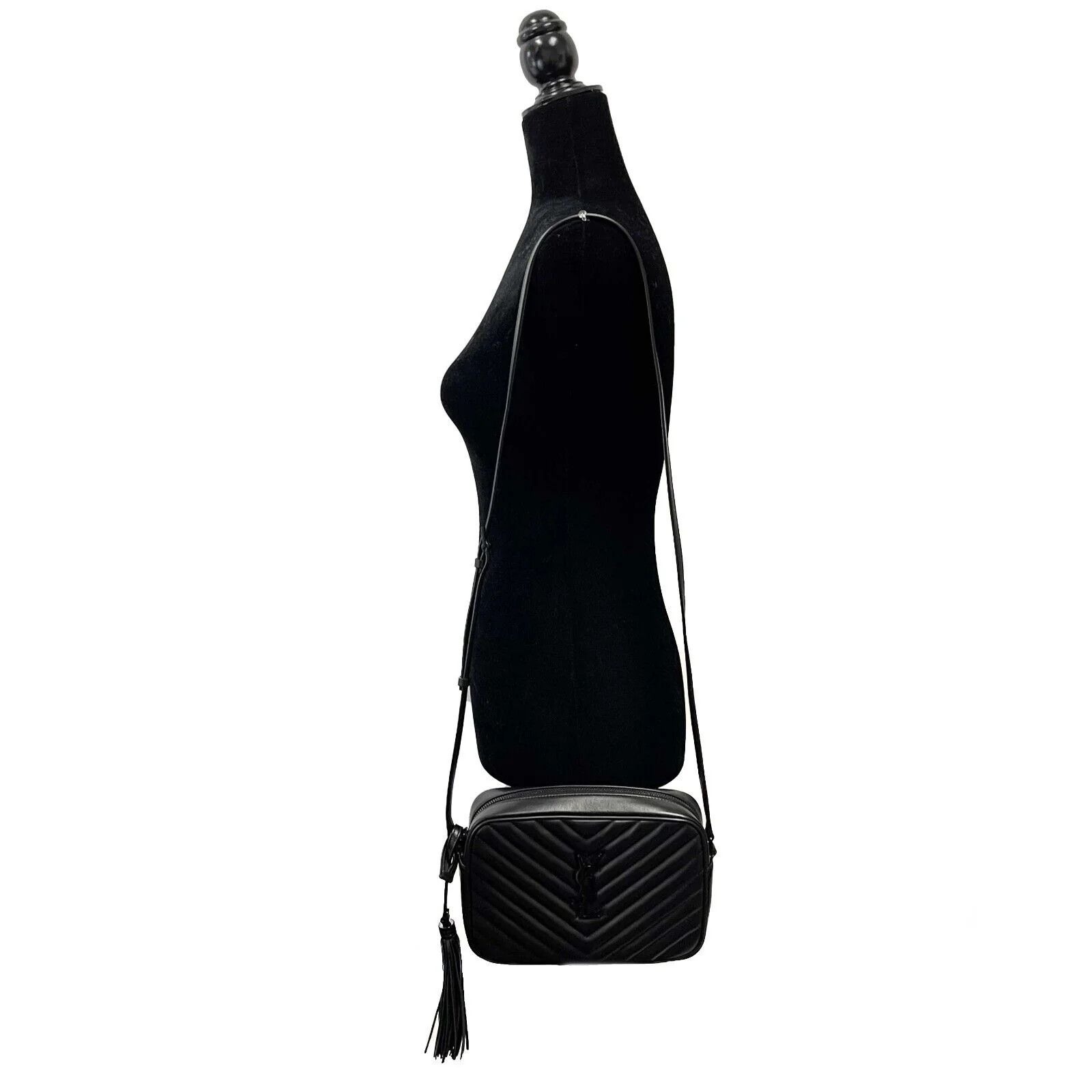Saint Laurent Paris o1b1hav110924 Size: OS / Lou Camera Leather Bag in Black Size ONE SIZE - 2 Thumbnail