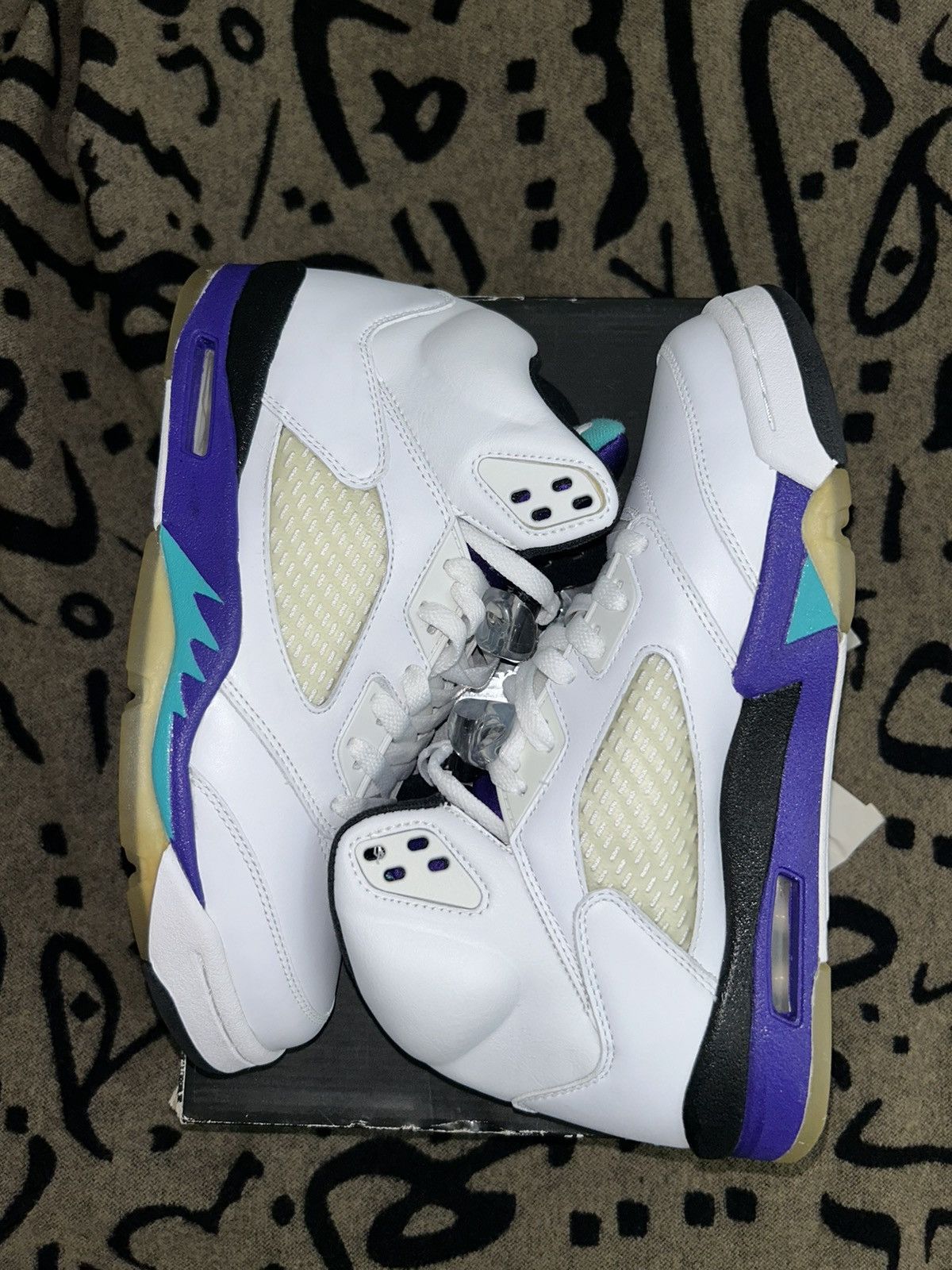 2006 DS Air Jordan V (5) LS “Grape”