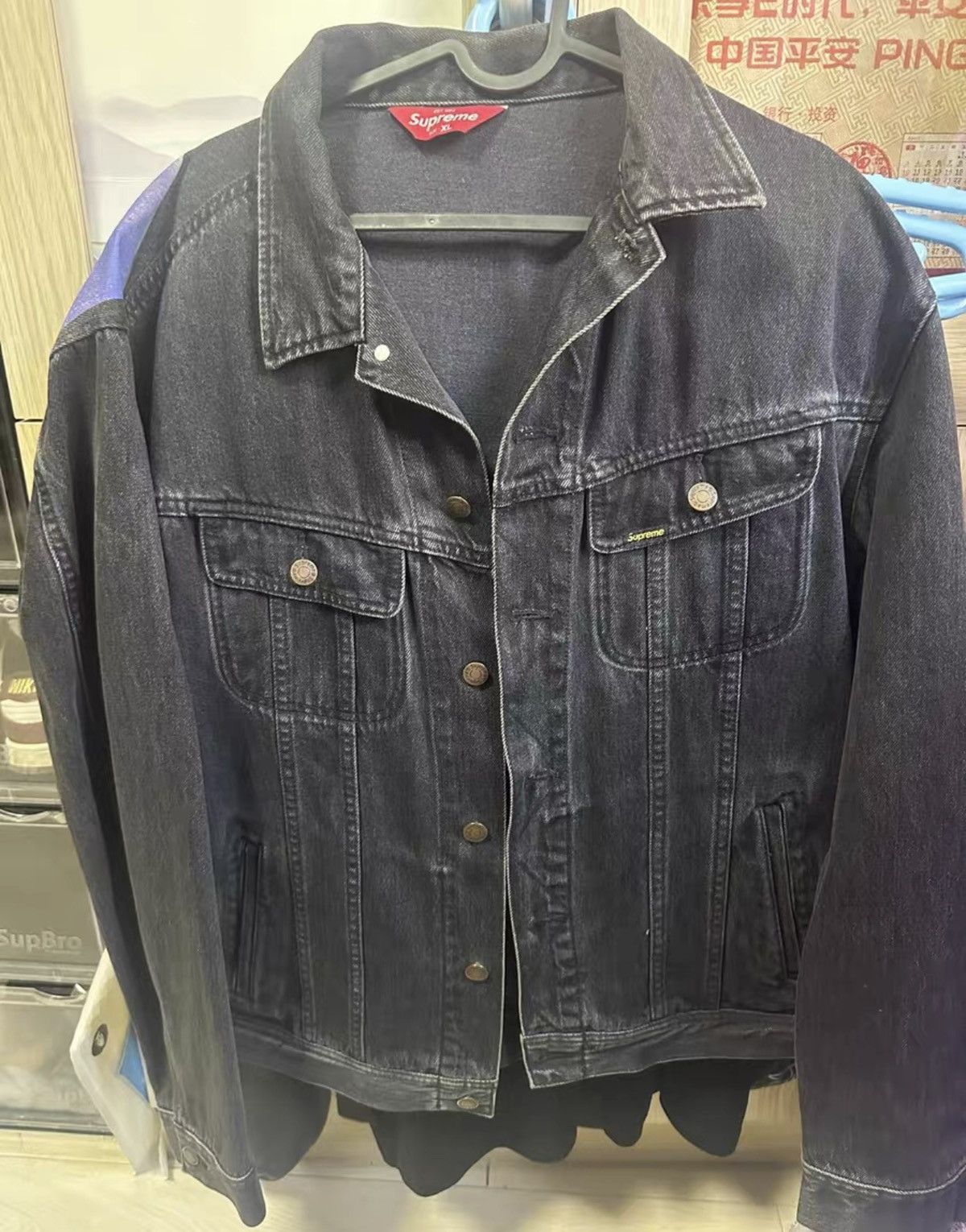 Supreme Supreme new york painted trucker jacket black Size US XL / EU 56 / 4 - 2 Thumbnail