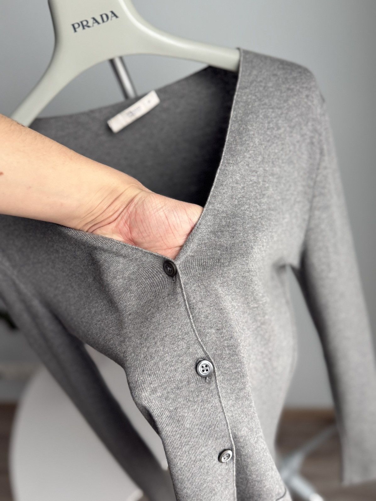 Miu Miu Prada Grey Cotton V-Neck Cardigan Button Front Knit Sweater Size S / US 4 / IT 40 - 7 Thumbnail
