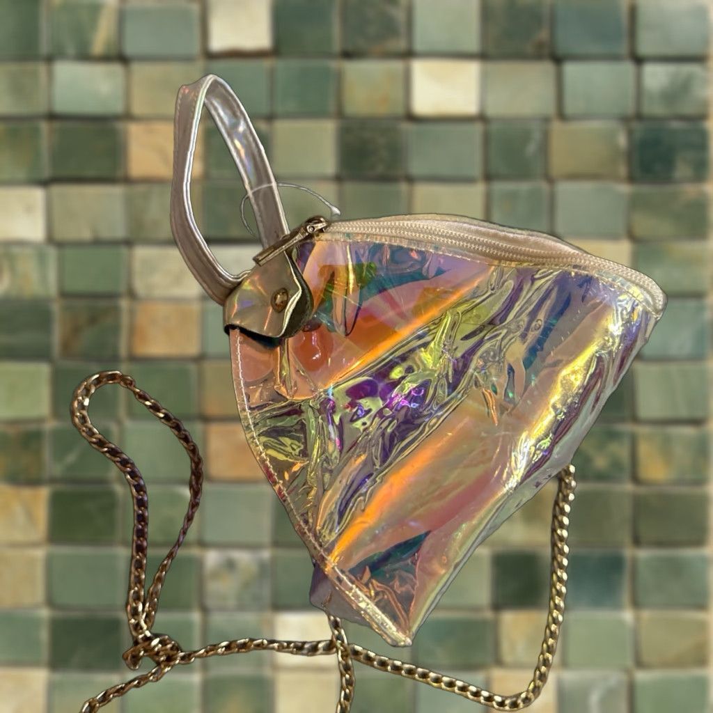 Triangl Y2K Holographic Iridescent Women's Crossbody Handbag Purse Triangle Gold Chain - Silver Exterior - Crossbody - Women - Pre-owned Excellent Size ONE SIZE - 1 Thumbnail