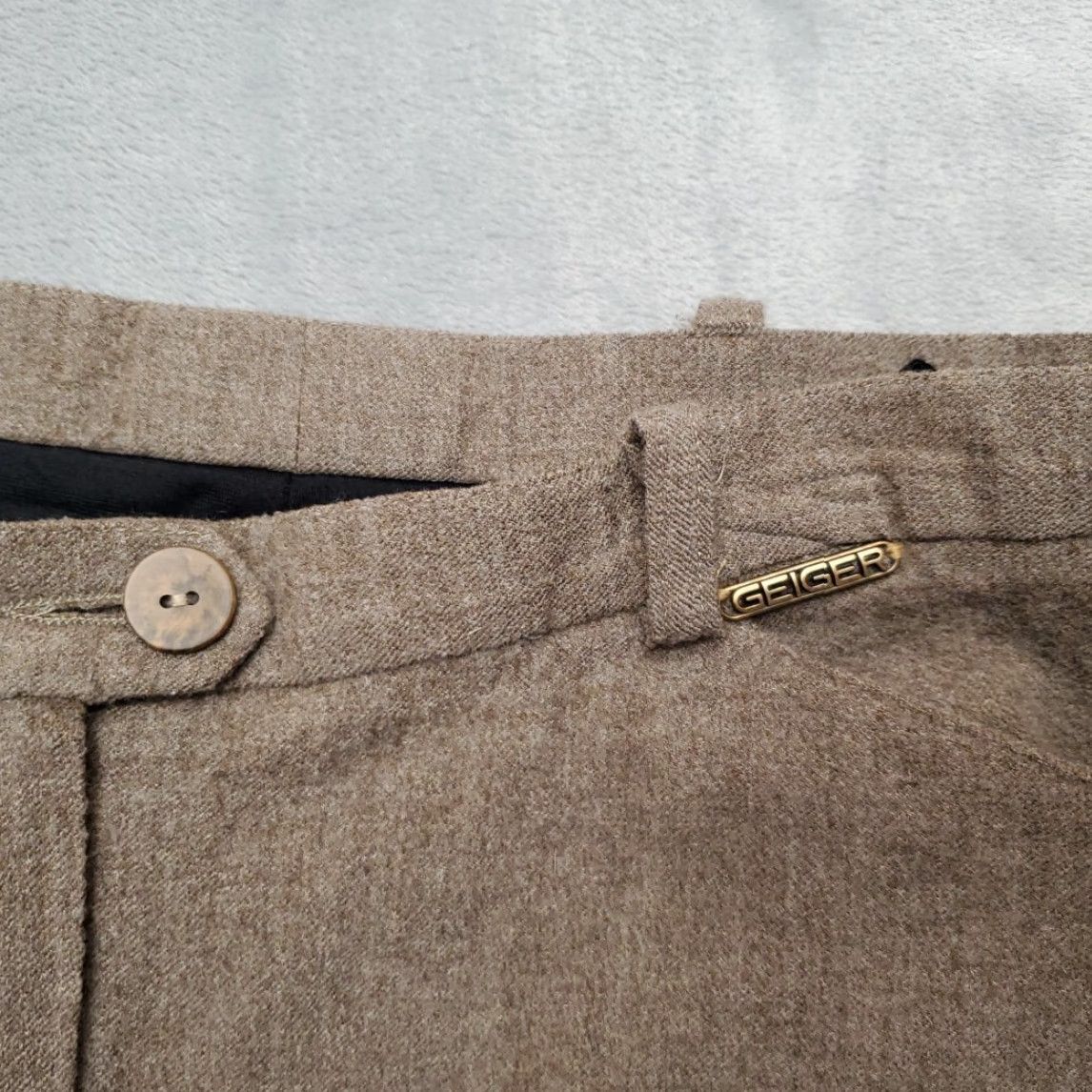 Vintage VINTAGE Geiger Pants Womens 29x29 Brown 90% Wool Classic Made in Australia Wool, Wool Blend Bottoms Casual Pockets Zip Ankle 30 Womens Size 30" / US 8 / IT 44 - 6 Thumbnail