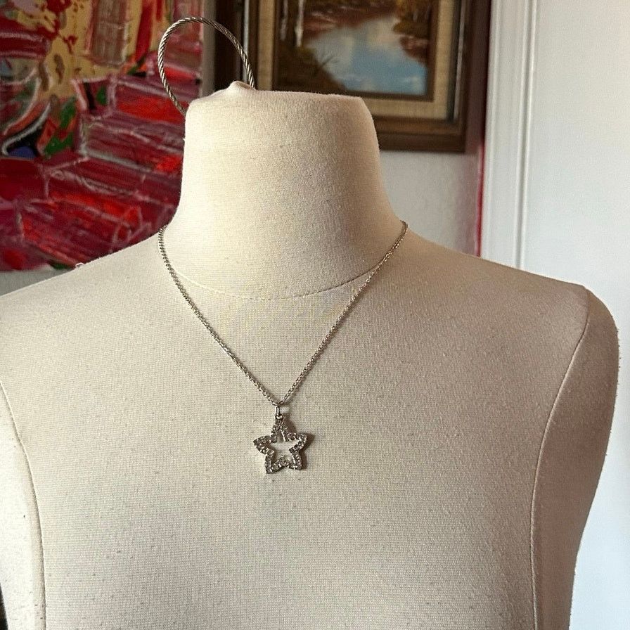 Other star bedazzled pendant silver gray necklace Size ONE SIZE - 1 Thumbnail