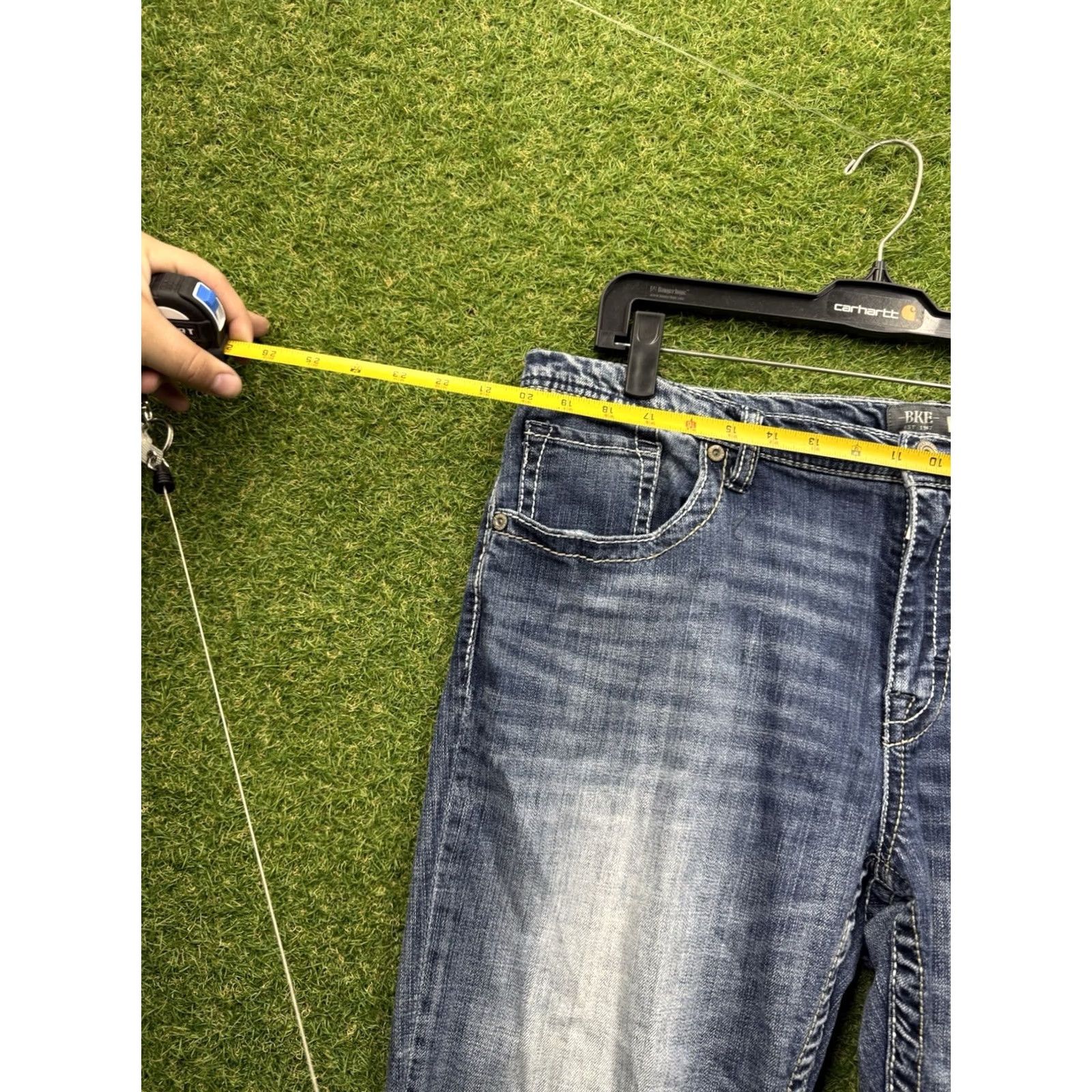 Vintage BKE Jeans Mens 40R Nolan Straight Leg Denim Buckle 5 Pocket Distressed Stretch Regular Jeans Mens Blue 40 Size US 40 / EU 56 - 2 Thumbnail