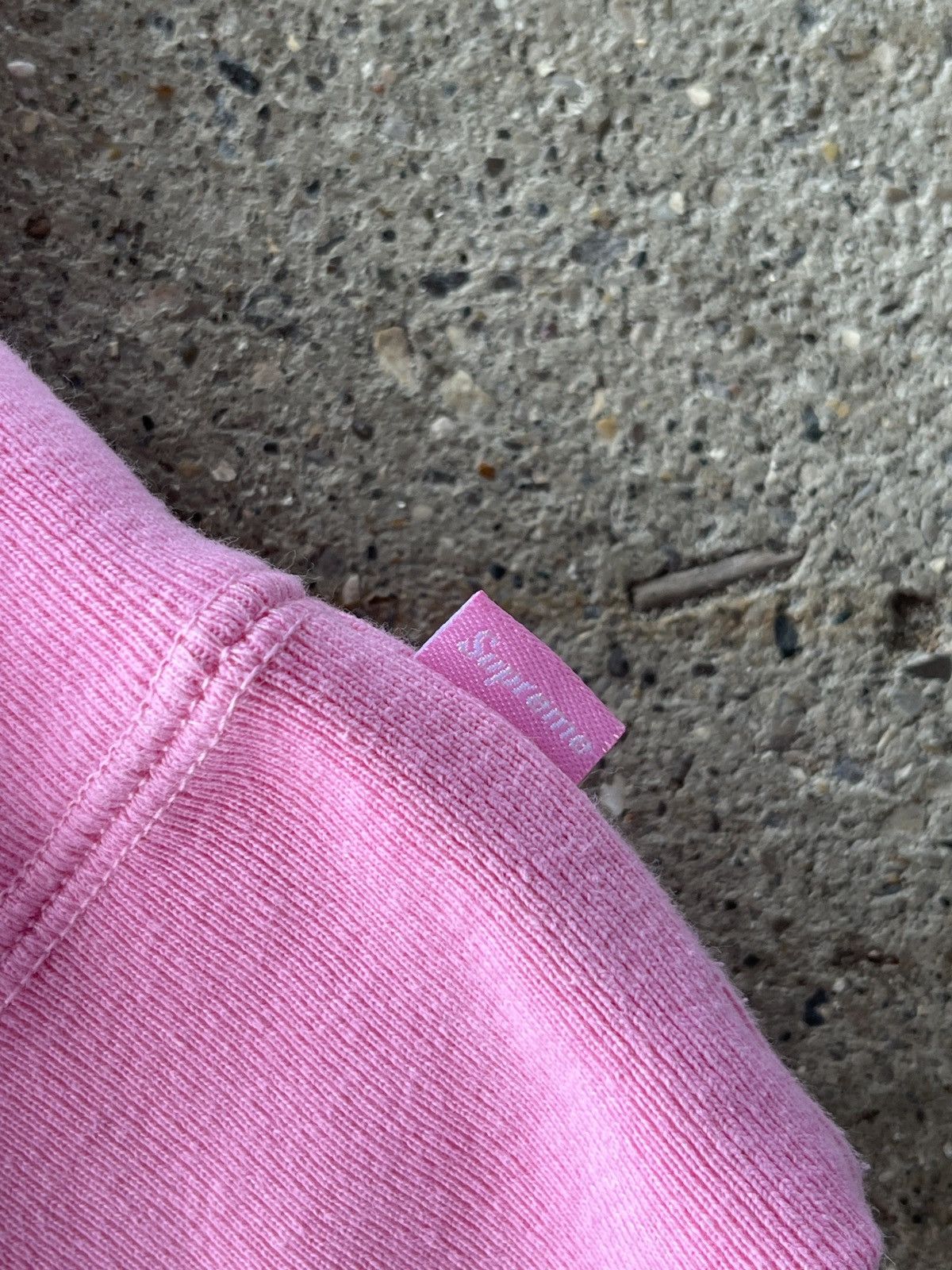 Supreme Supreme Pink Box Logo Hooded Sweatshirt Bogo Size US M / EU 48-50 / 2 - 5 Thumbnail