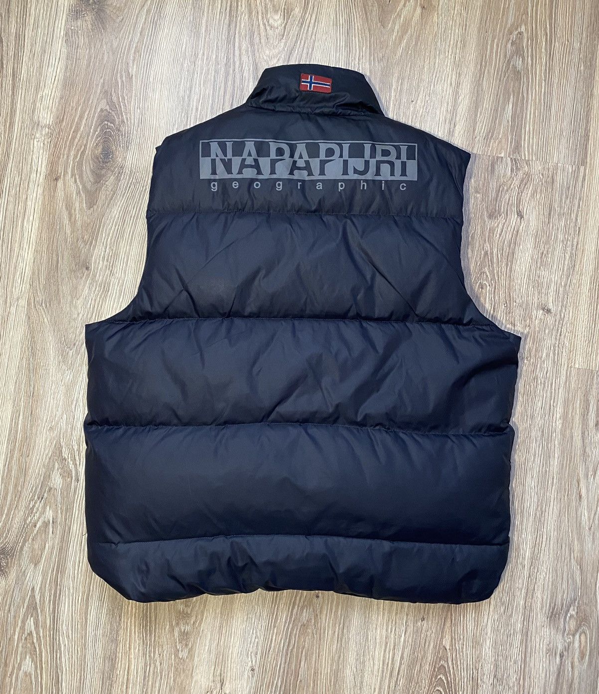 Napapijri down vest shop