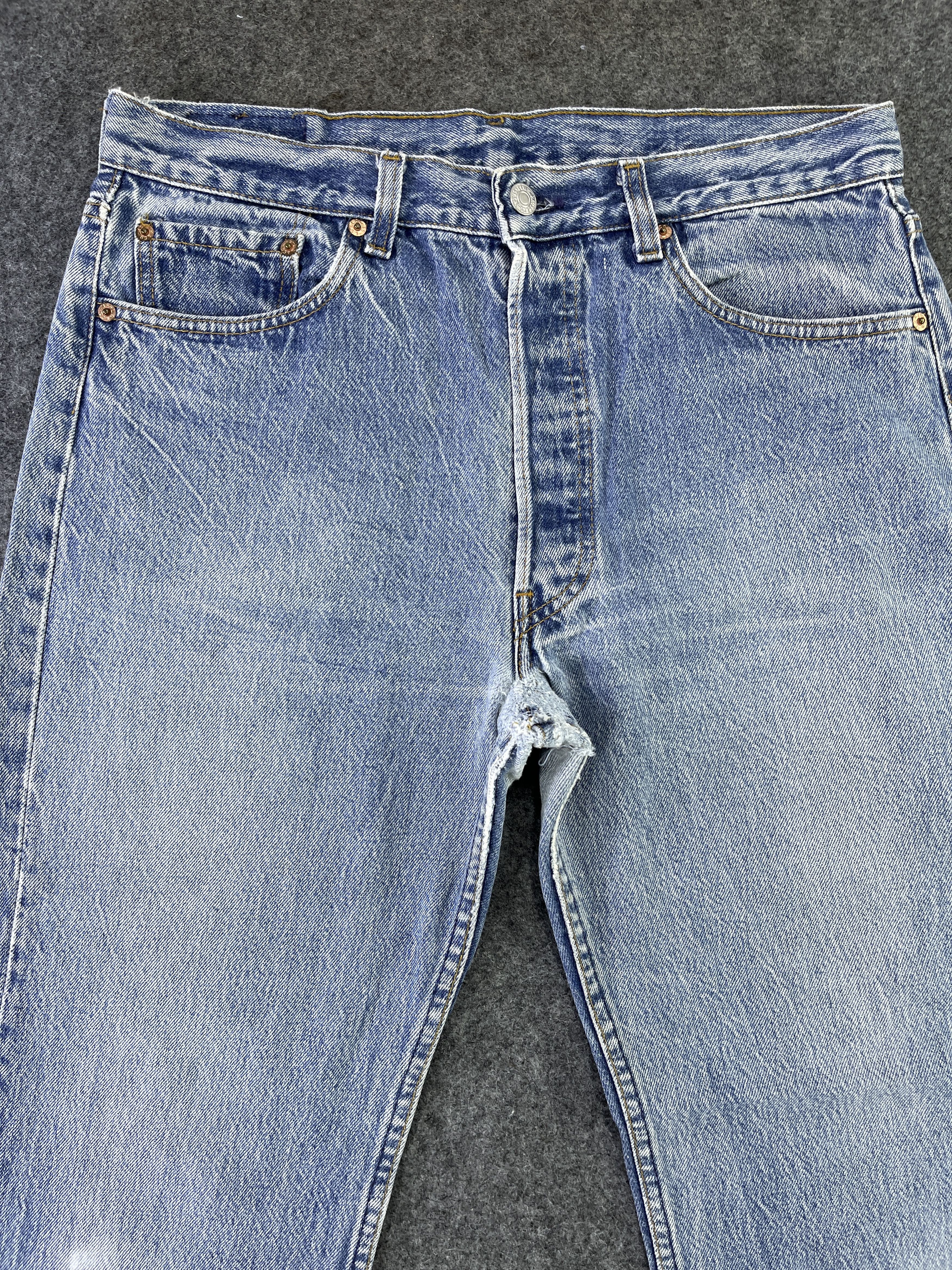 Levi's 90's Vintage Levis 501 Stone Wash Jeans - J918 Size US 33 - 3 Thumbnail