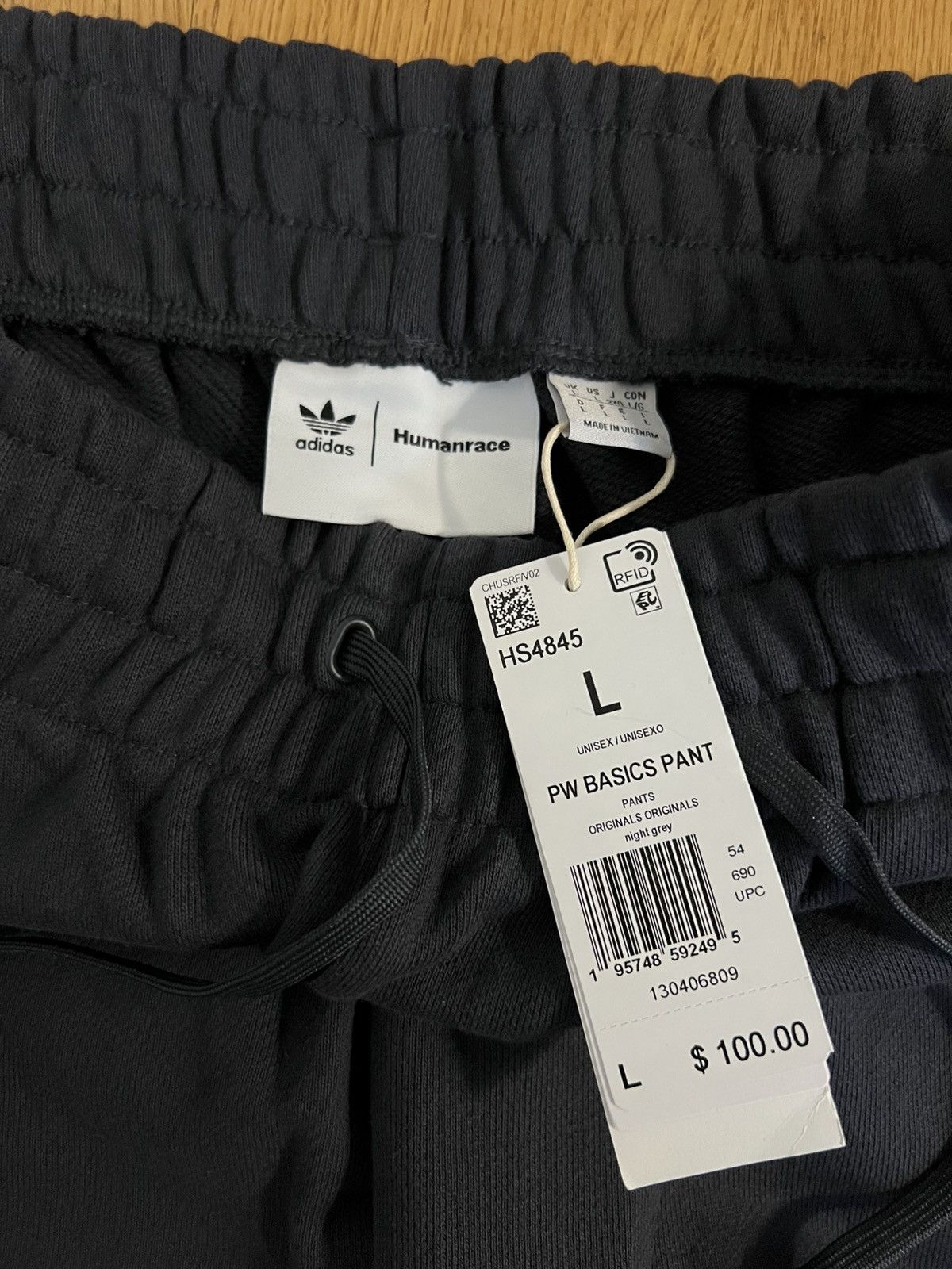 Adidas × Pharrell humanrace adidas navy blue sweat(shirt+pants) Size US XXL / EU 58 / 5 - 11 Thumbnail
