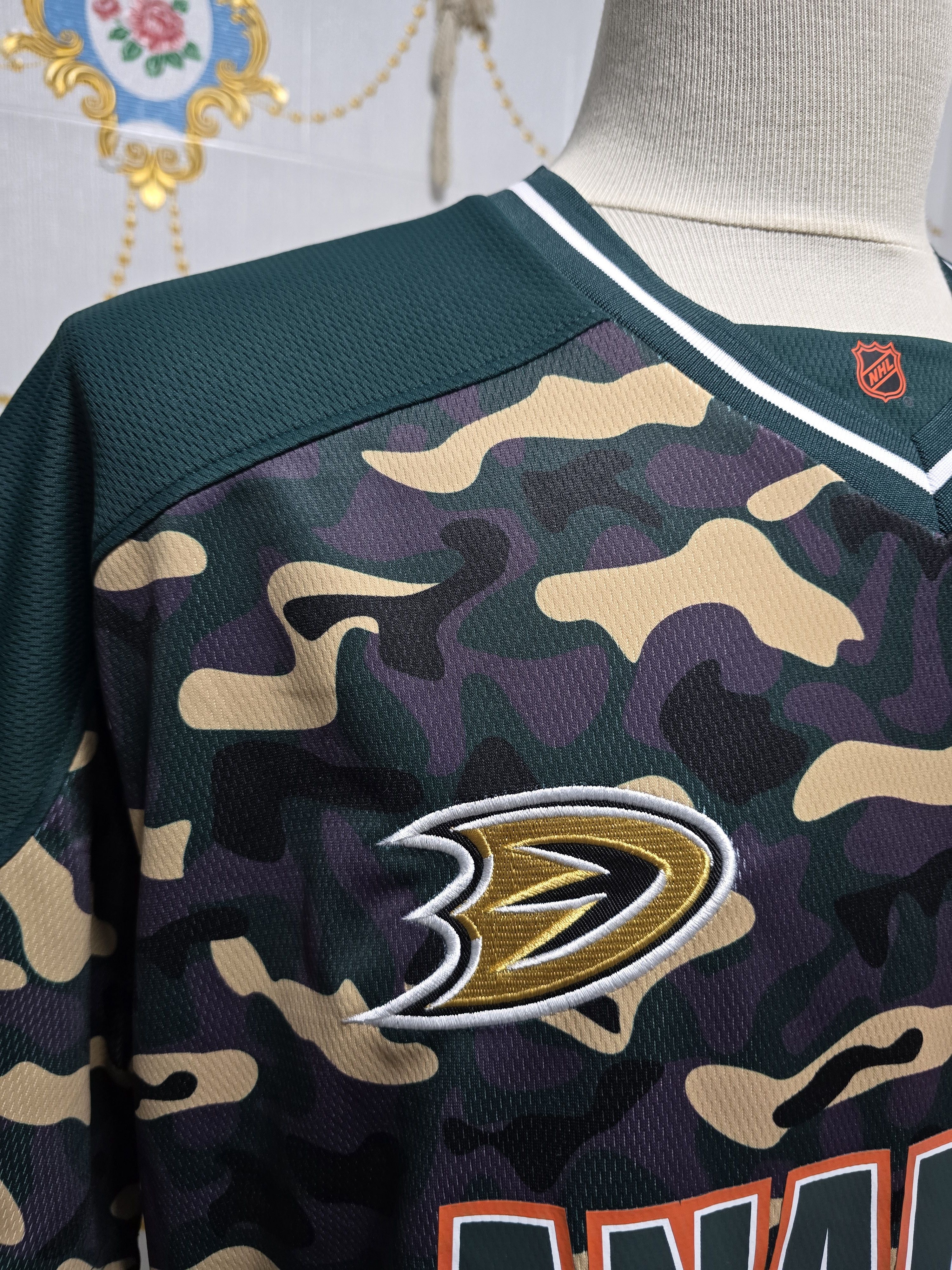NHL Primark Anaheim Ducks camouflage t-shirt. Mens XL new Size US XL / EU 56 / 4 - 5 Thumbnail