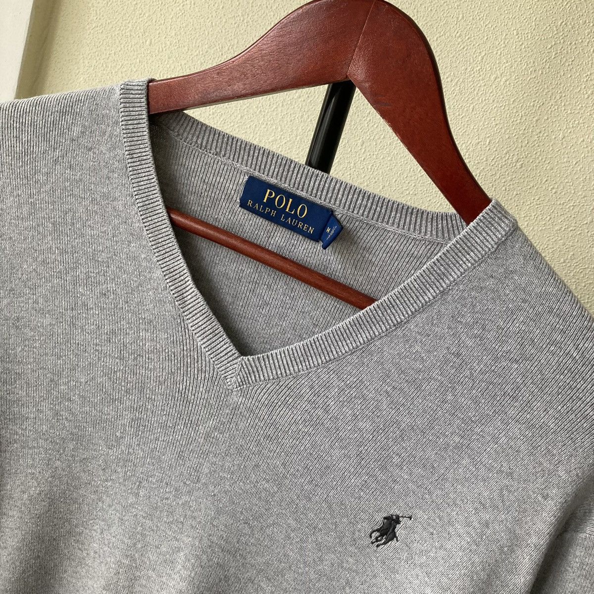 Vintage Ralph Lauren V Neck Sweater Vintage Size US M / EU 48-50 / 2 - 2 Thumbnail
