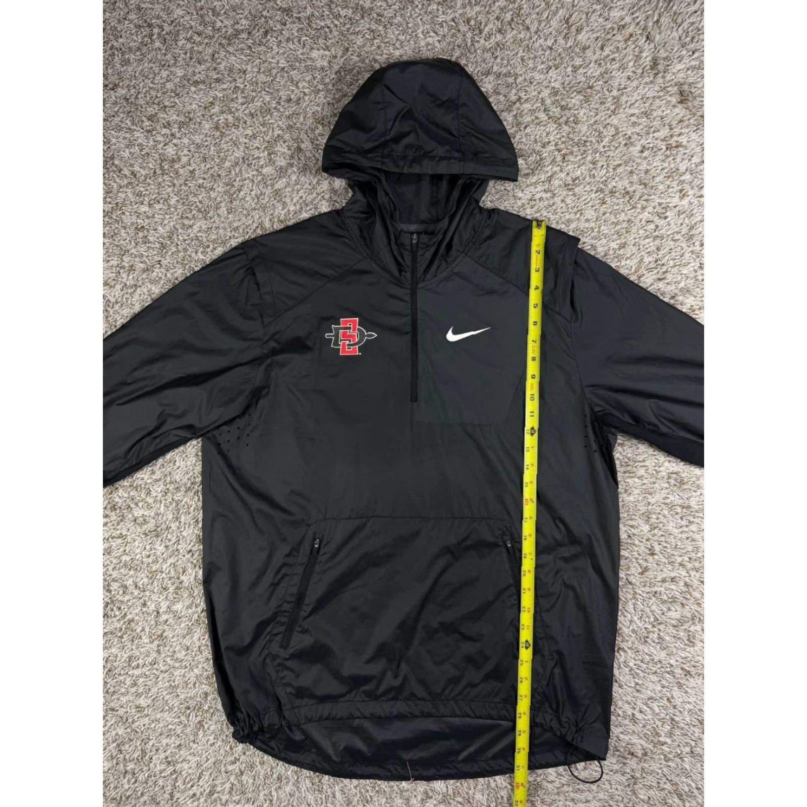 Nike Nike Speed Fly Rush Windbreaker Jacket Men L Black Windbreaker Running & Jogging Mens Size Large Size US L / EU 52-54 / 3 - 5 Thumbnail