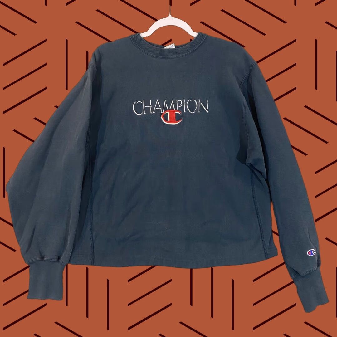 Champion VINTAGE Champion Sweatshirt Mens M/L Blue Script Crewneck Pullover 90s Spellout Short Description? Size US M / EU 48-50 / 2 - 1 Thumbnail