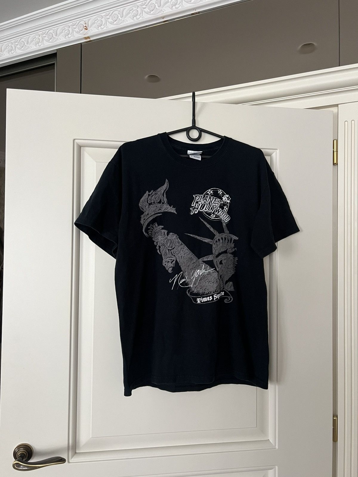 Planet Hollywood Vintage Planet Hollywood Tee New York Size M Size US M / EU 48-50 / 2 - 3 Thumbnail