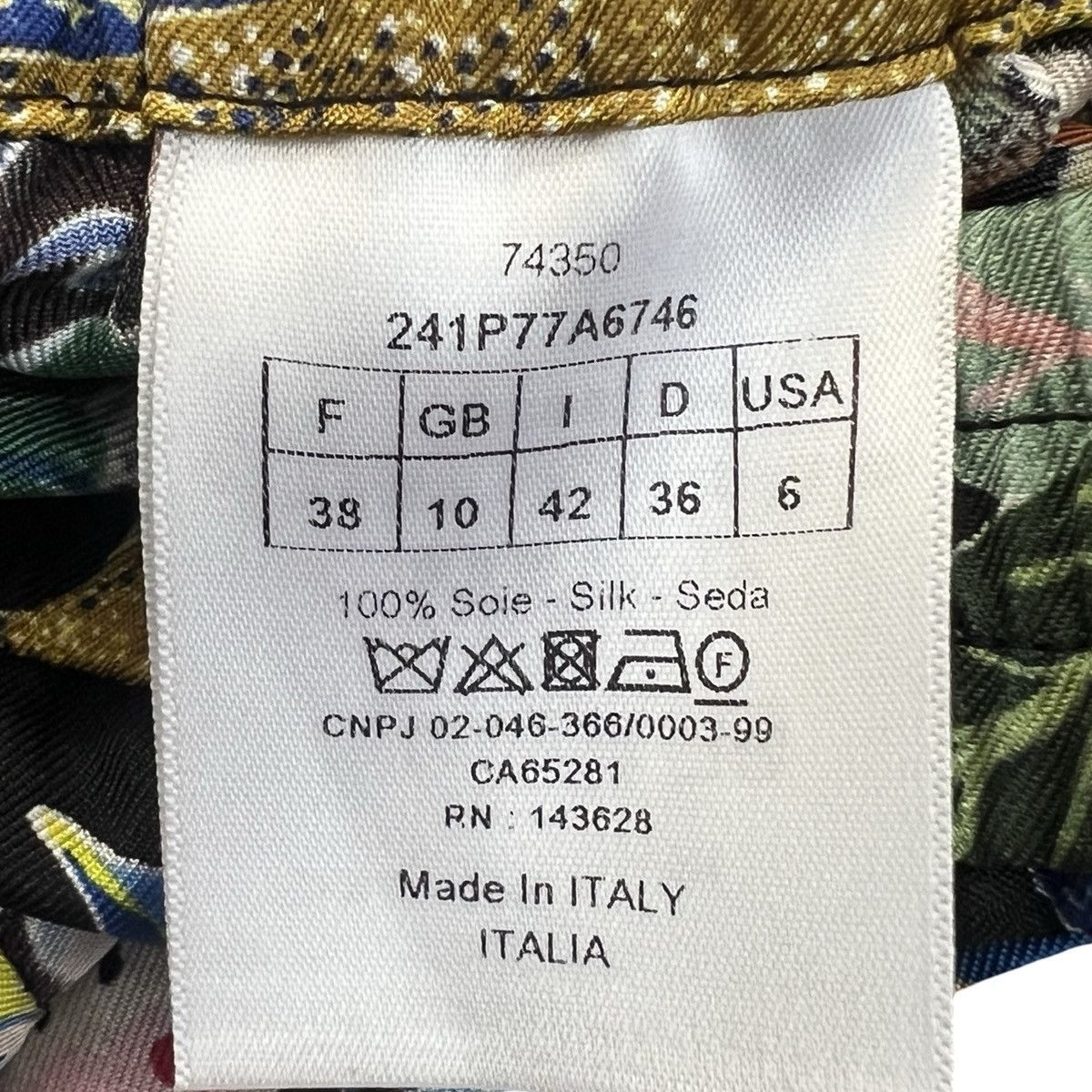 Dior Christian Dior 2021SS Mythological Printed Silk Shorts Size 38" / US 16 / IT 52 - 3 Thumbnail