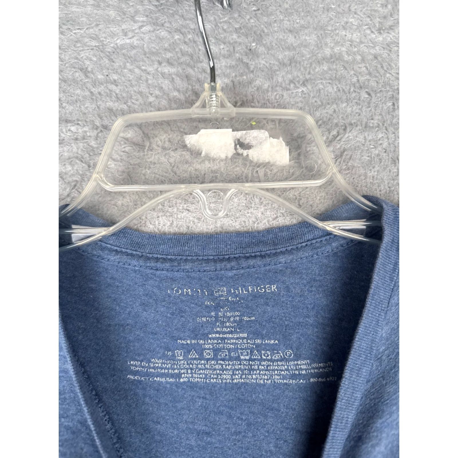 Tommy Hilfiger Tommy Hilfiger Shirt Adult Large Blue 100% Cotton Crew Neck Short Sleeve Logo Embroidered Men T-Shirt Size US L / EU 52-54 / 3 - 7 Thumbnail