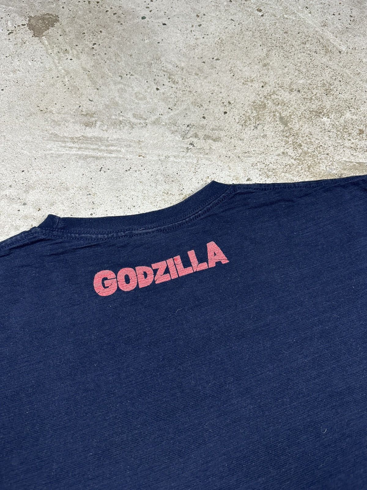 Japanese Brand × Vintage Vintage Y2K Godzilla Toho Co Navy T Shirt Tee Size US XL / EU 56 / 4 - 12 Thumbnail