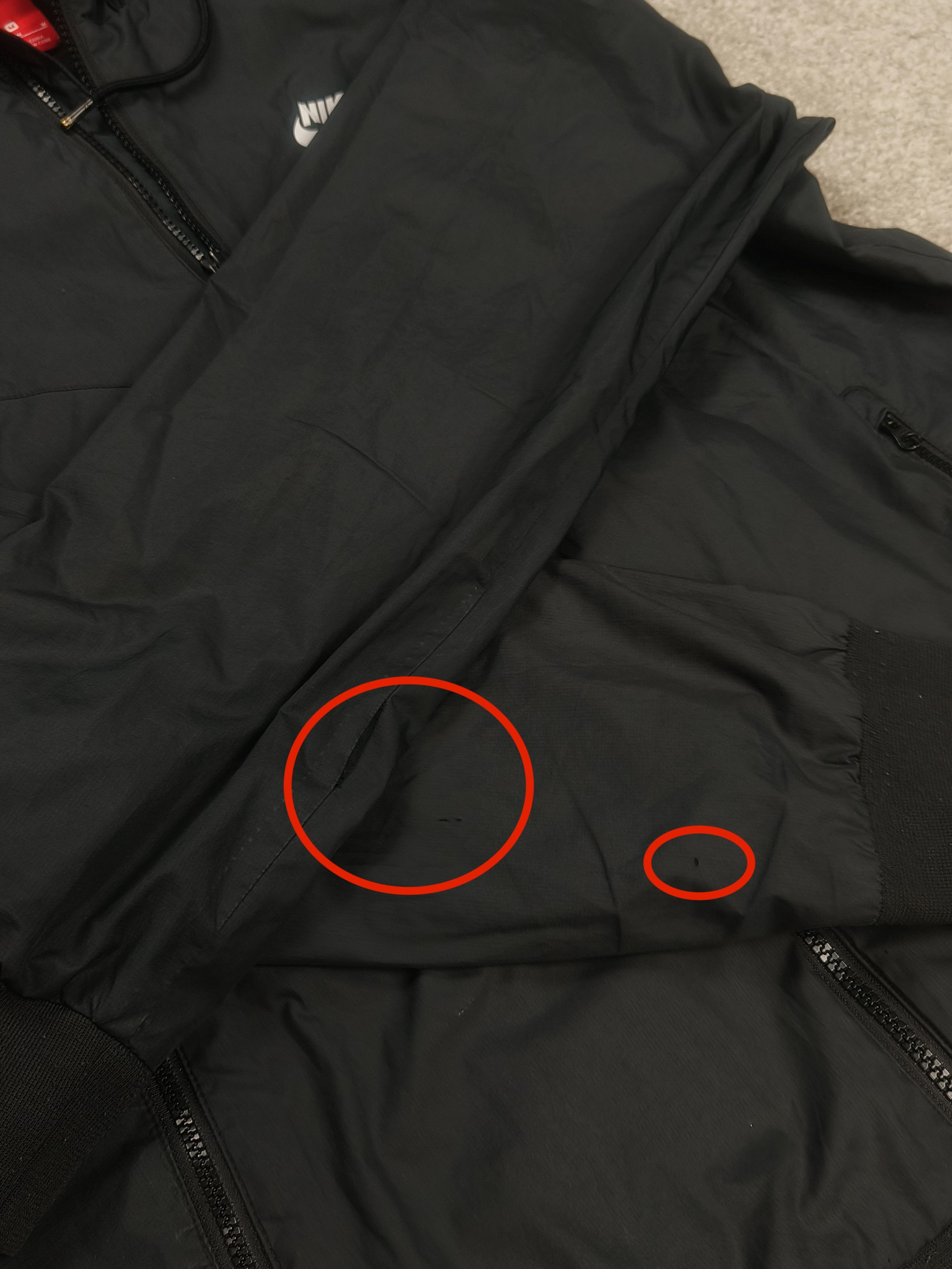 Nike Nike Windrunner Swoosh Lightweight Hooded Windbreaker Jacket Size M / US 6-8 / IT 42-44 - 3 Thumbnail