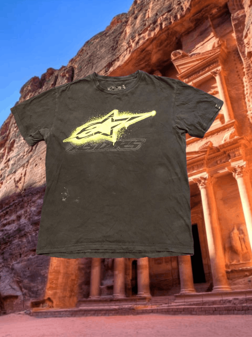 Alpinestars Vintage big logo Alpinestars T-Shirt Y2K slim fit luxury Size US M / EU 48-50 / 2 - 1 Thumbnail