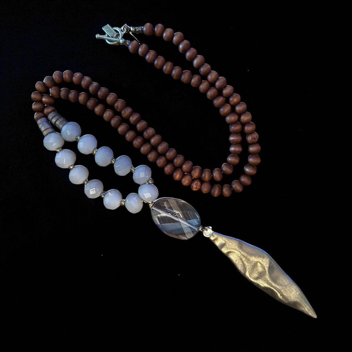 Canvas Canvas long beaded hammered pendant necklace Size ONE SIZE - 2 Thumbnail