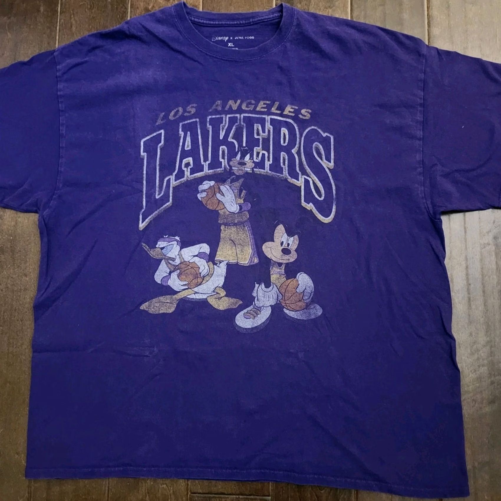 Junk Food VINTAGE Los Angeles Lakers Men's Junk Food Purple Disney Mickey Squad T-shirt XL Size US XL / EU 56 / 4 - 3 Thumbnail