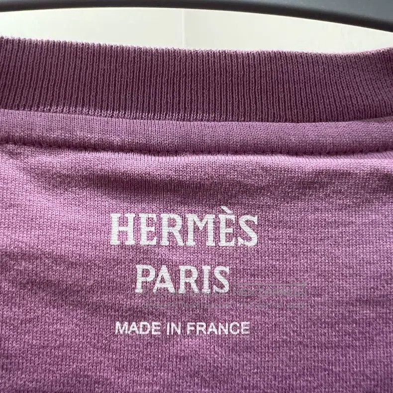 Hermes Hermes Solid Color Embroidered Pocket Short Sleeve T-Shirt Size XS / US 0-2 / IT 36-38 - 3 Thumbnail