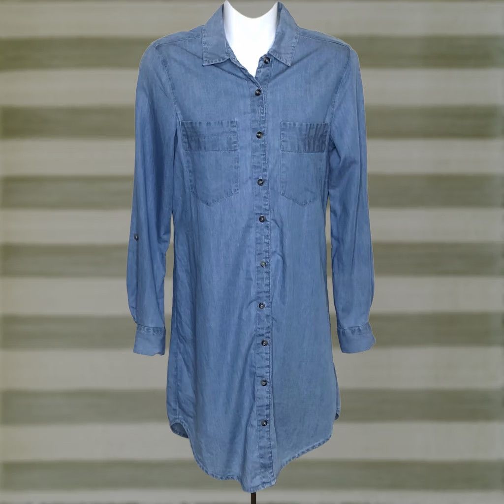 Vintage Vintage Charlotte Russe shirt dress XS Blue Chambray ButtonUp Coastal Cottage Size XS / US 0-2 / IT 36-38 - 1 Thumbnail