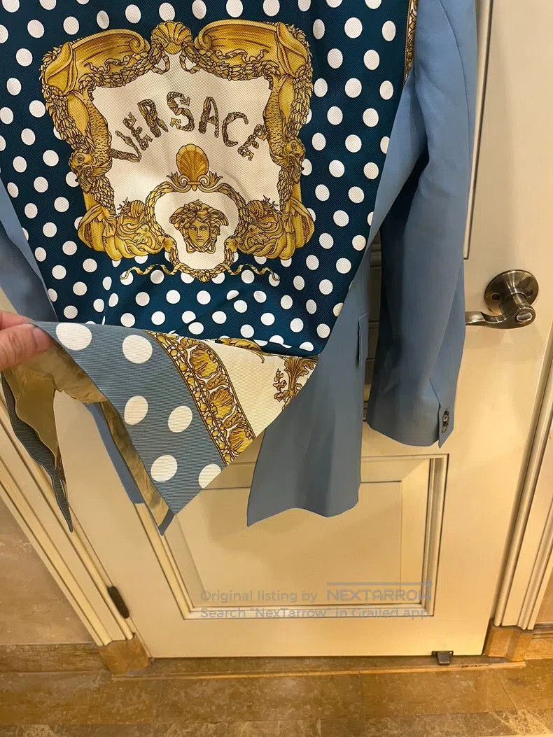 Versace Versace Light blue wool single-row double-button suit suit Size 48S - 8 Thumbnail