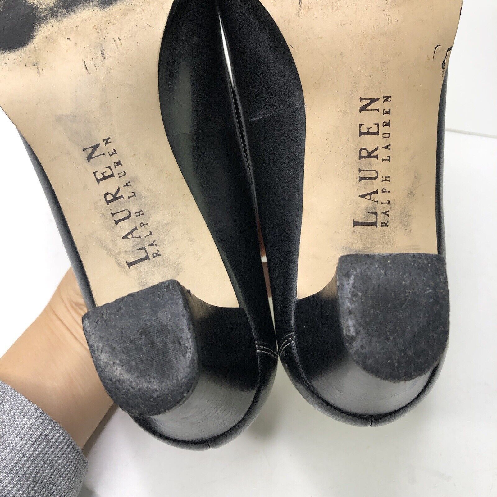 Lauren Ralph Lauren Lauren Ralph Lauren Black Leather Shoes Size 9B Heeled block Size US 9 / IT 39 - 9 Thumbnail