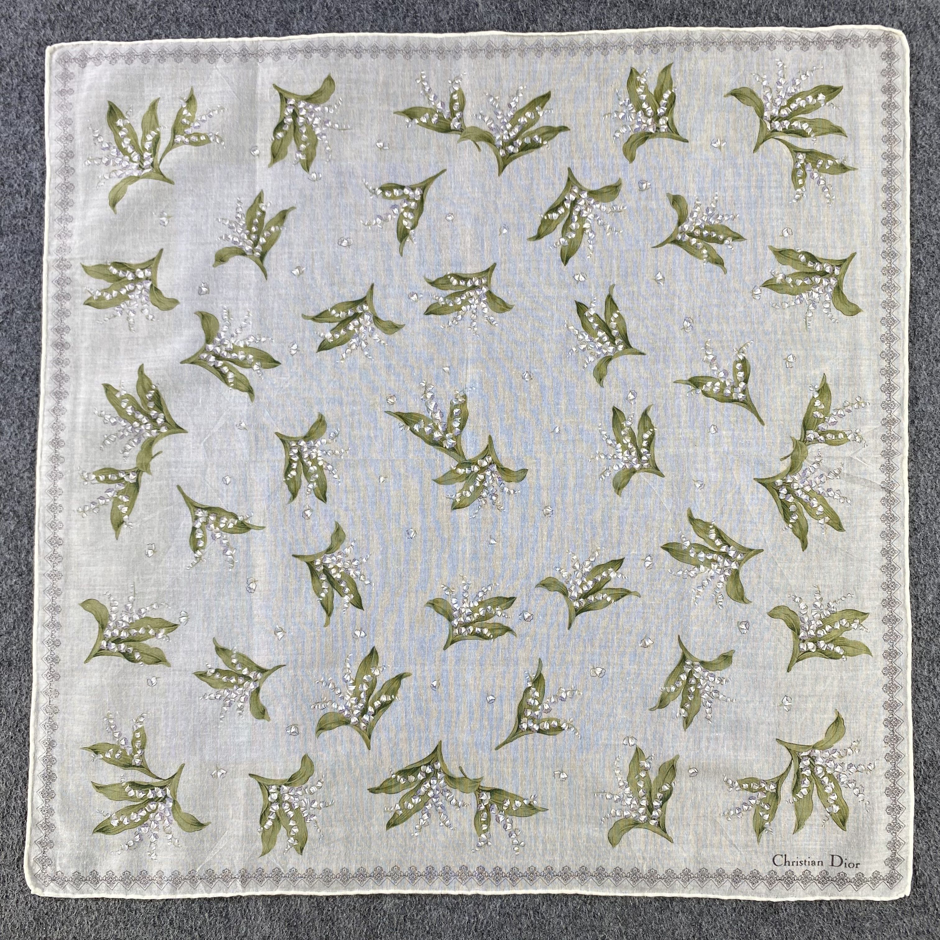 Vintage Christian Dior Handkerchief/Neckerchief/Bandana HC801 Size ONE SIZE - 1 Thumbnail