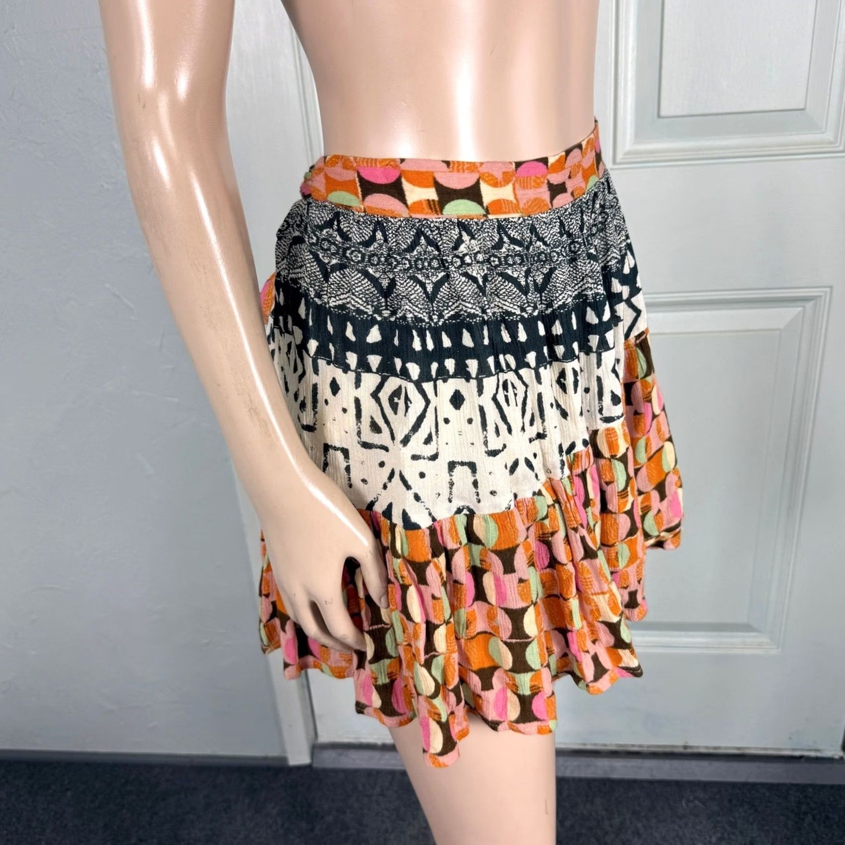 Free People VINTAGE Free People Skirt Women S Bohemian Knit Mini Short Tie Viscose Pink Geometric Urban 90s Ways Womens Size 28" / US 6 / IT 42 - 4 Thumbnail