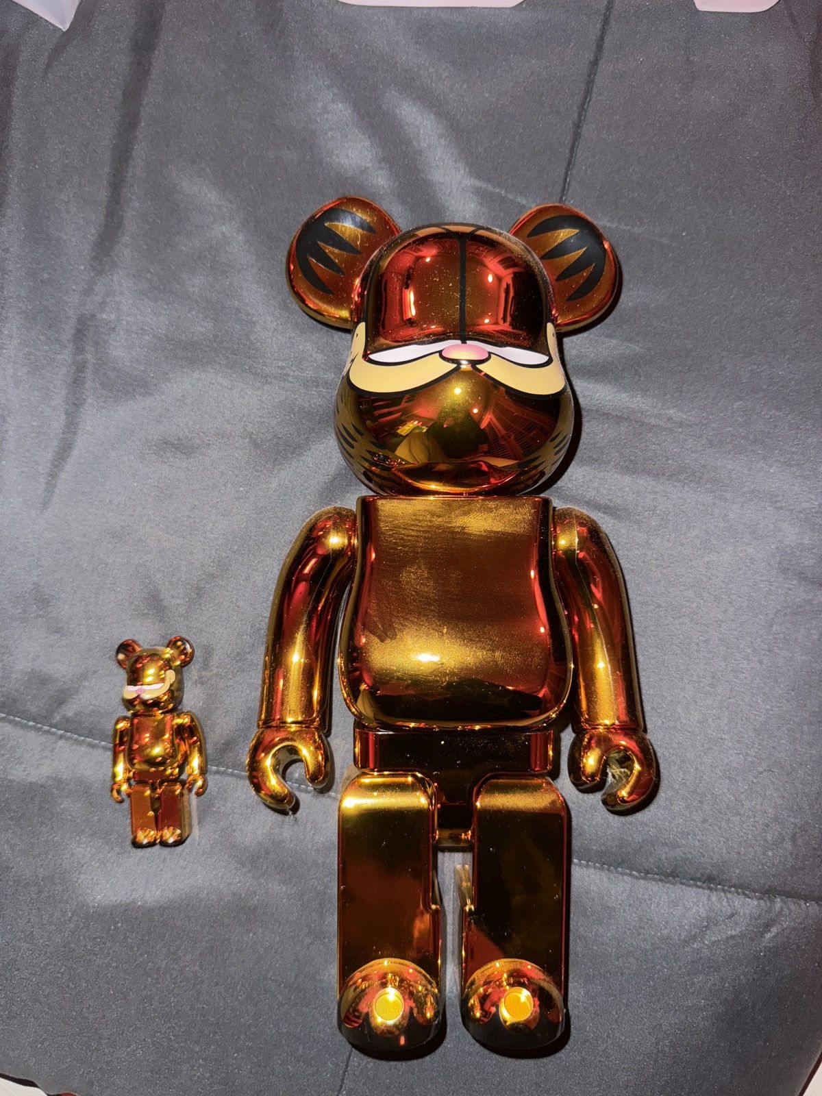 Medicom Toy - Bearbrick x Garfield Chrome Doré 400% & 100% Be@rbrick