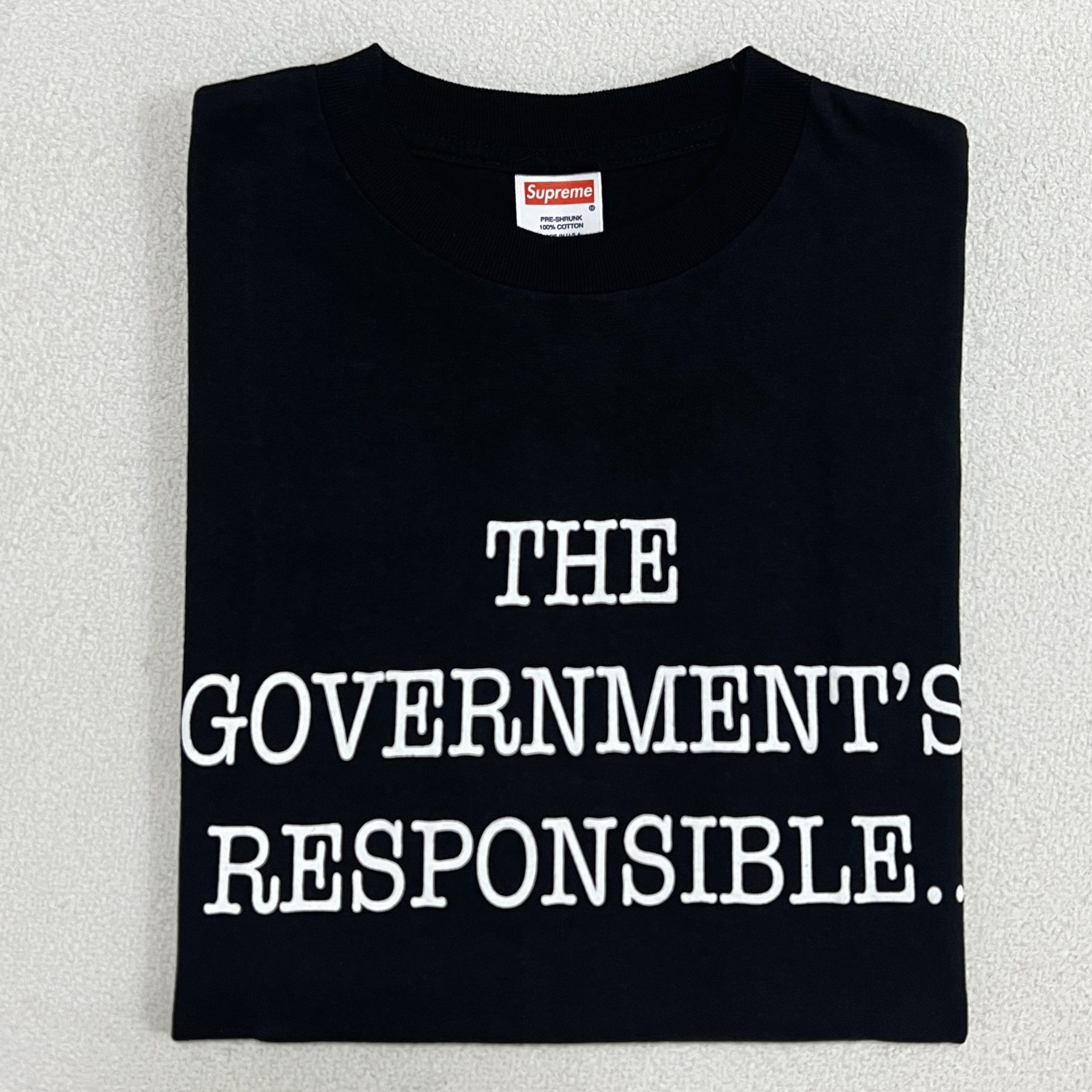 Supreme Supreme SS06 Public Enemy THE GOVERNMENT'S RESPONSIBLE Tee Size US M / EU 48-50 / 2 - 5 Thumbnail