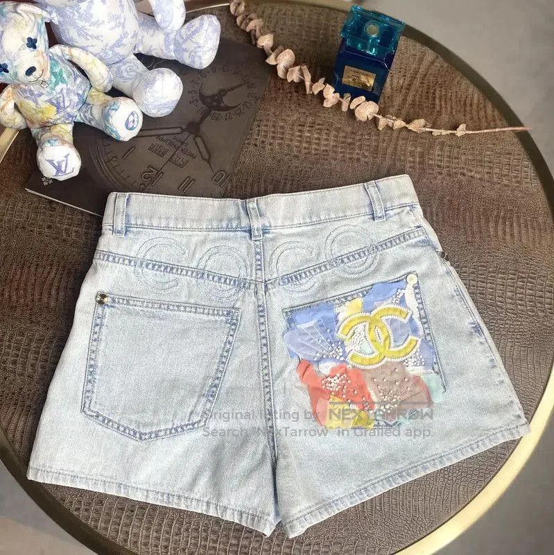Chanel Chanel Summer Light Blue Cotton Logo Shorts . Size 26" / US 2 / IT 38 - 2 Thumbnail