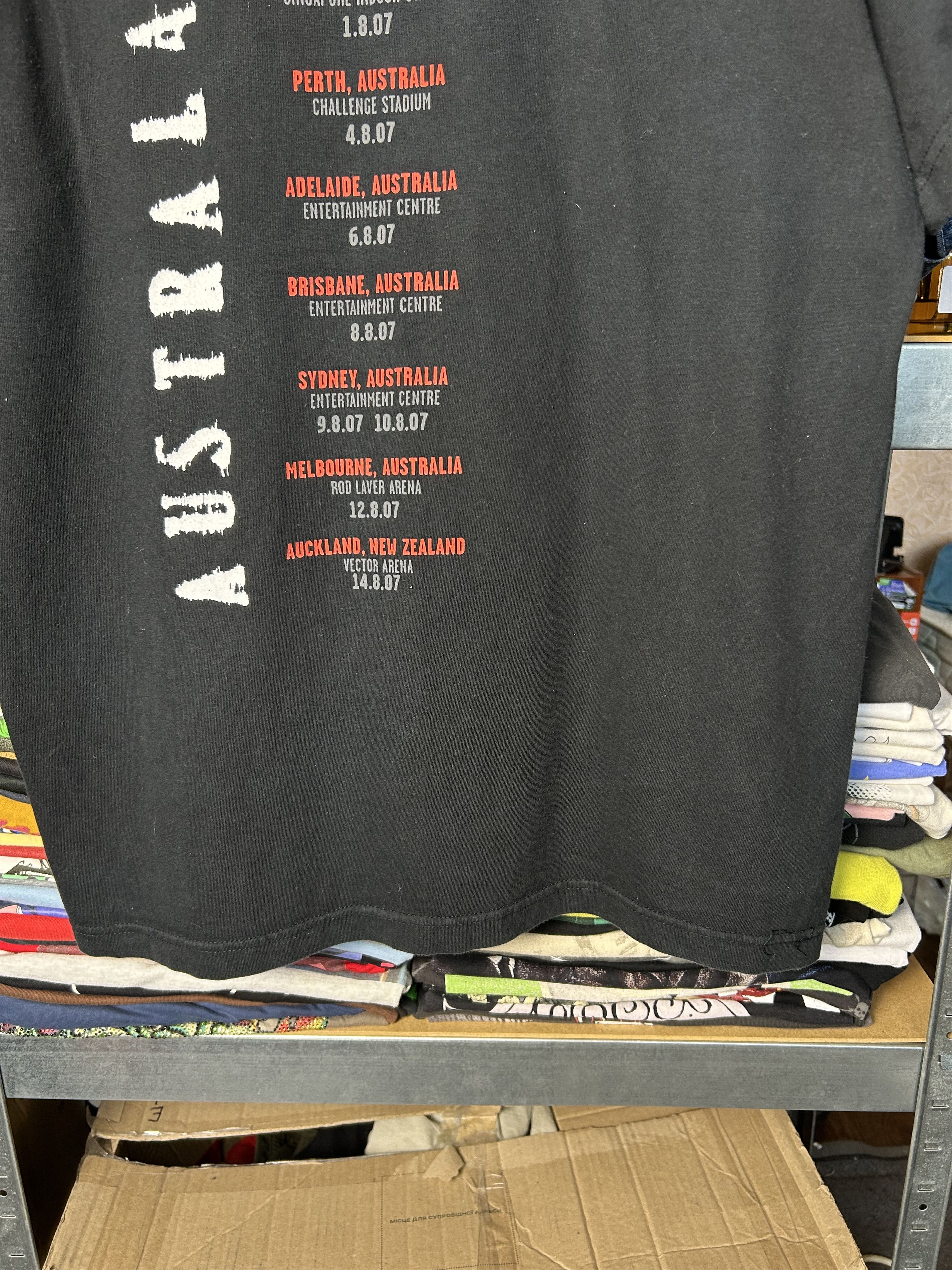 Band Tees Vintage 2007 The Cure Rock Band Australasia Tour T-shirt Size US L / EU 52-54 / 3 - 12 Thumbnail