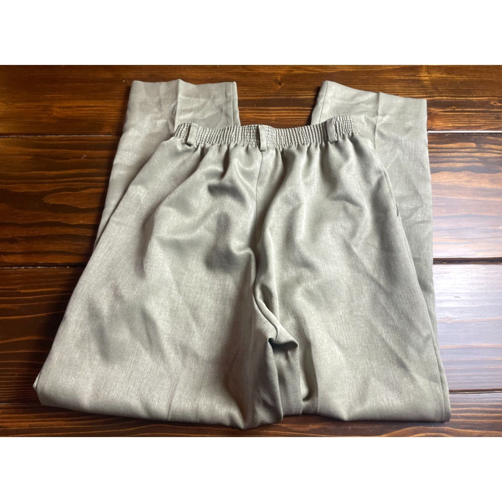 Vintage **TanJay Women's Size 10 Greenish Tan Pleated Pull-On Pants** User: **Greenish Tan TanJay Women's Size 10 Pull-On Pants** Size 26" / US 2 / IT 38 - 2 Thumbnail