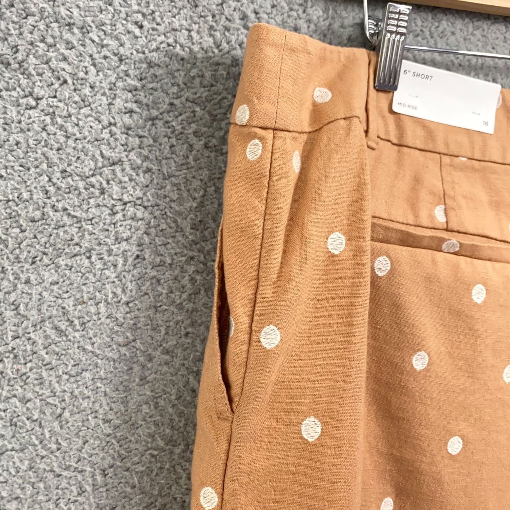 Loft LOFT Shorts Women 16 Brown Embroidered Polka Dots Linen Blend Bermuda 6" Short Size 38" / US 16 / IT 52 - 7 Thumbnail