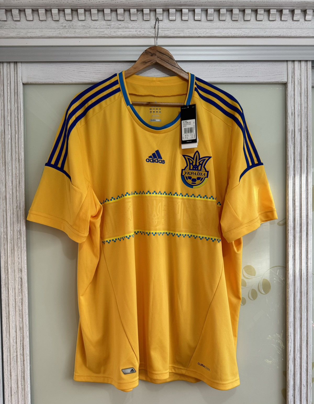 Adidas Ukraine 2012-2013 Home Soccer Jersey Football Kit Shirt Size US XXL / EU 58 / 5 - 1 Thumbnail