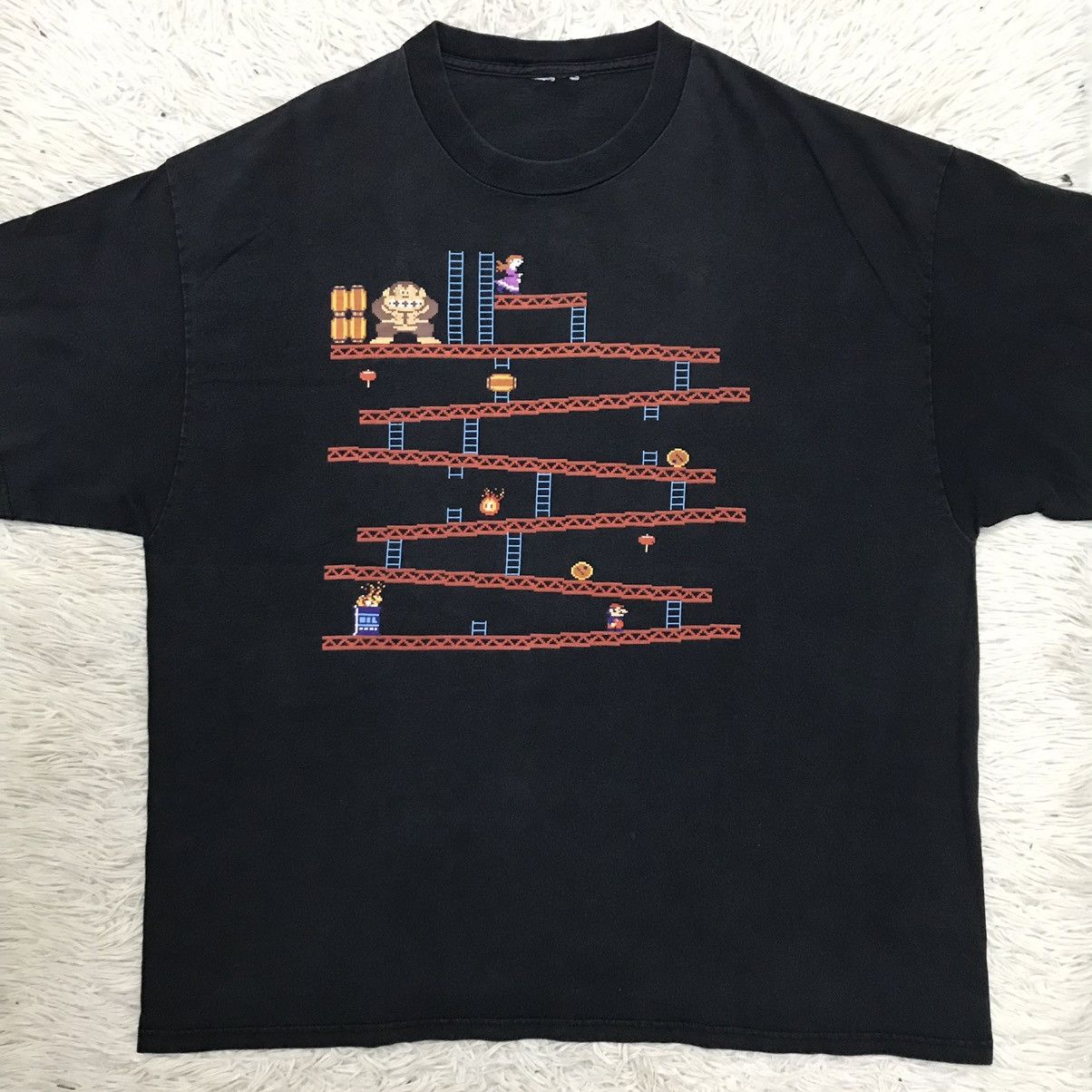The Game VINTAGE DONKEY KONG PROMO NINTENDO GAMING TSHIRT Size US XL / EU 56 / 4 - 7 Thumbnail