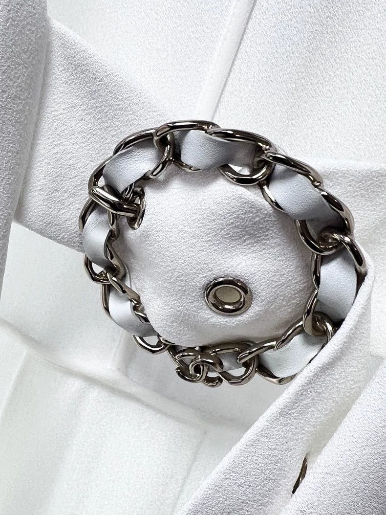 Chanel Chanel Roof series white leather chain strap long windbrea Size XS / US 0-2 / IT 36-38 - 6 Thumbnail